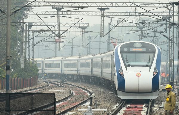 Vande Bharat Train Interior Amenities Vande Bharat Train Interior Amenities
