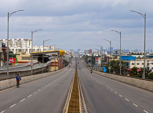 Challenges in Bengaluru-Chennai expressway construction Challenges in Bengaluru-Chennai expressway construction