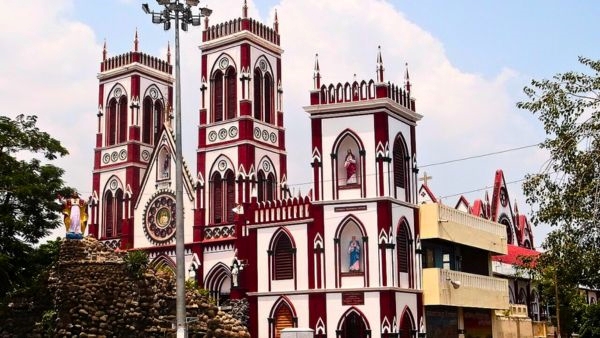 Sacred Heart Basilica, Puducherry Sacred Heart Basilica, Puducherry