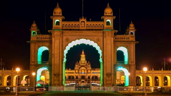 Mysuru Palace: New Logo & Extended Hours Mysuru Palace: New Logo & Extended Hours