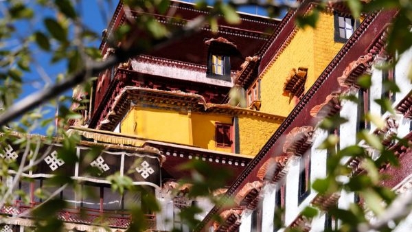 Tibets Majestic Potala Palace Tibets Majestic Potala Palace