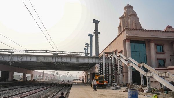 Key Features of Ayodhya Dham Junction Key Features of Ayodhya Dham Junction