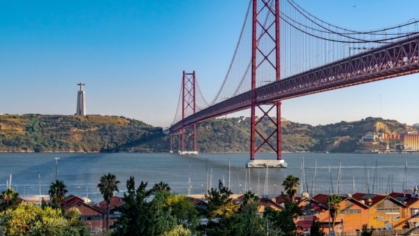 Top Destinations, Travel Tips and Tricks for 2024 Top Destinations, Travel Tips and Tricks for 2024