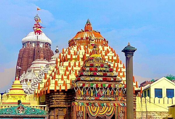 Puri Jagannath Temple and Beach Puri Jagannath Temple and Beach