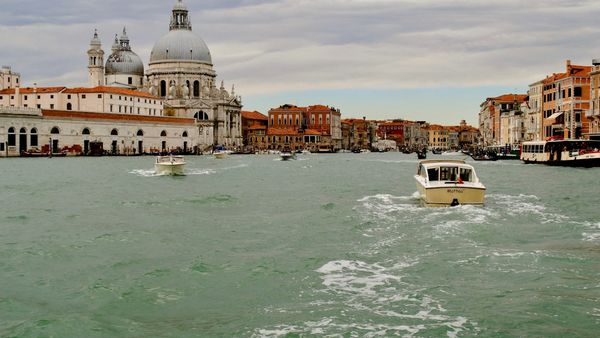 beautiful iconic waterways beautiful iconic waterways