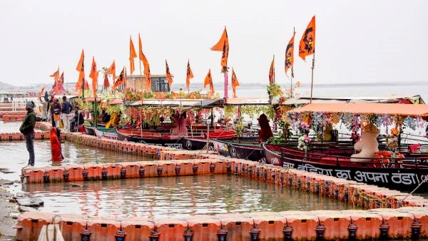 Guptar Ghat: Samadhi Sthal of Shri Ram Guptar Ghat: Samadhi Sthal of Shri Ram