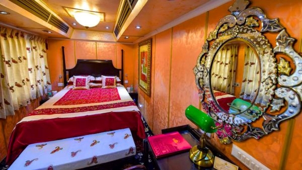 Destination Weddings on Palace on Wheels Destination Weddings on Palace on Wheels