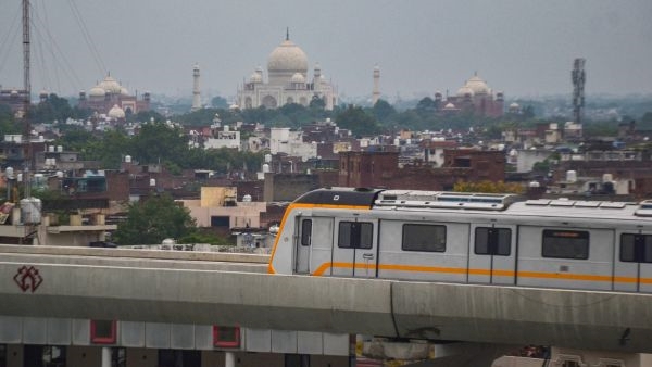 Agra Metro Rolls Out Agra Metro Rolls Out