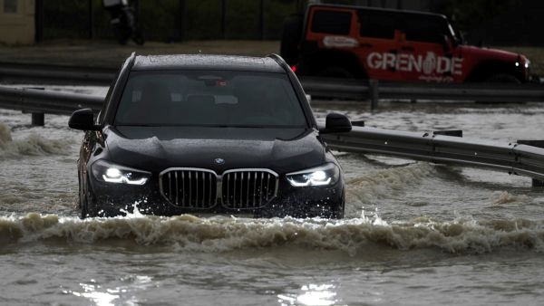 Dubai Rain Indian Embassy Issues Advisory for UAE Passengers