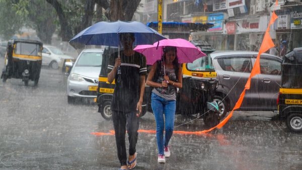 Mumbai on Yellow Alert Mumbai on Yellow Alert