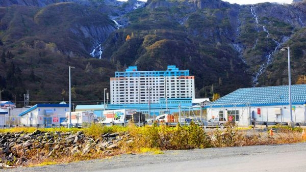 Alaskan Town Lives Within One Building Alaskan Town Lives Within One Building