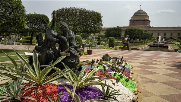 A Floral Haven at Rashtrapati Bhavan