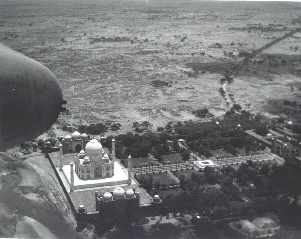 Ariel View of Taj Mahal Ariel View of Taj Mahal