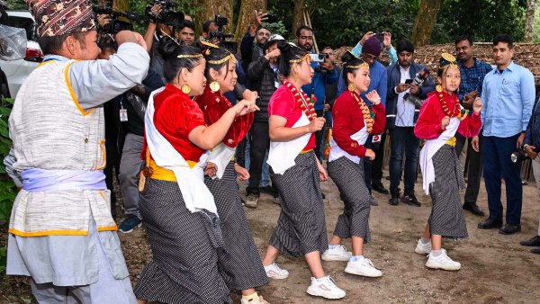 The Best Time to Visit Darjeeling for Festivals and Culture