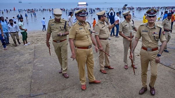 Mumbai on High Alert Mumbai on High Alert