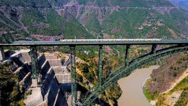 Delhi to Kashmir Vande Bharat Starting Delhi to Kashmir Vande Bharat Starting