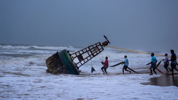 Cyclone Fengal to Hit Chennai in 2 Days Cyclone Fengal to Hit Chennai in 2 Days