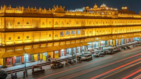 Jaipur MI Road Market New Yellow-Theme Jaipur MI Road Market New Yellow-Theme