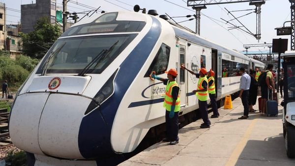 Vande Bharat Train Vande Bharat Train