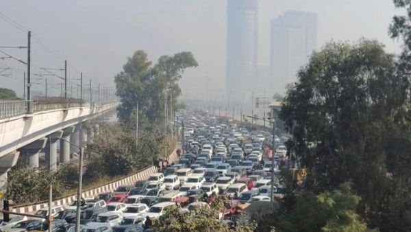 Traffic Diversions in Delhi