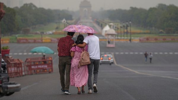 Delhi Sees Rain After Record Heat Delhi Sees Rain After Record Heat