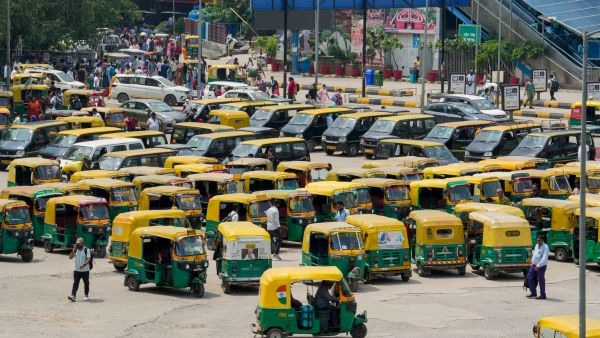 Uber Updates Auto Ride Rules