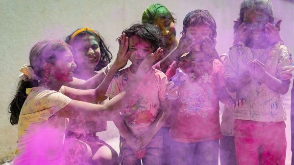 Holi 2025 in Bengaluru