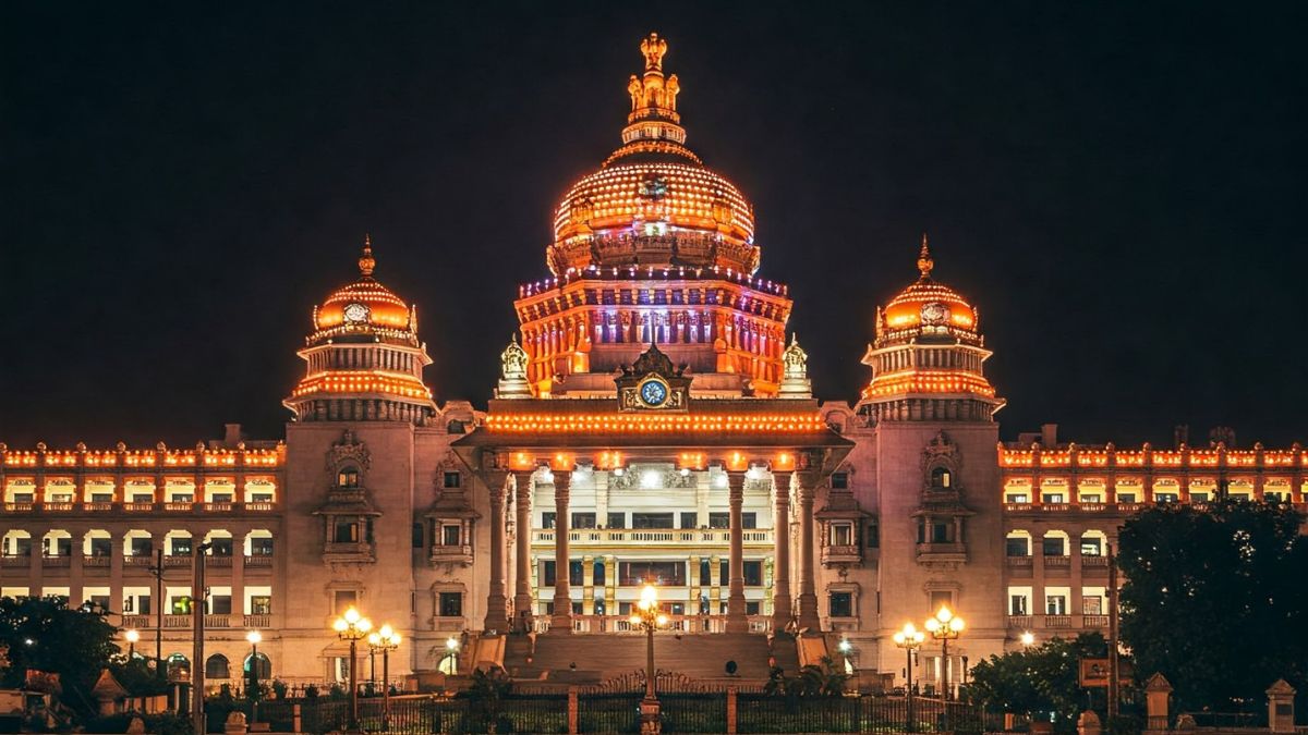 Vidhana Soudha Lights Up Bengaluru Night Vidhana Soudha Lights Up Bengaluru Night