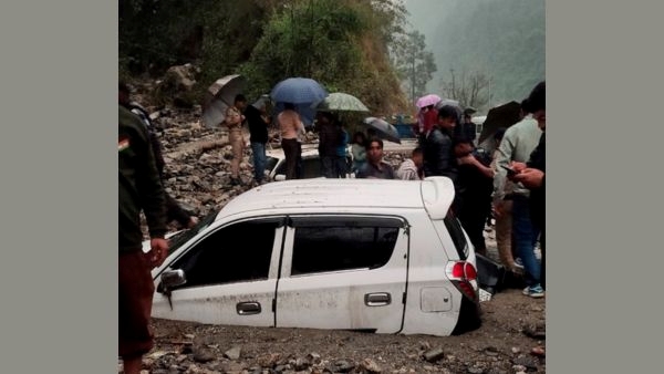 Flash Floods in Chamoli Vehicles Buried