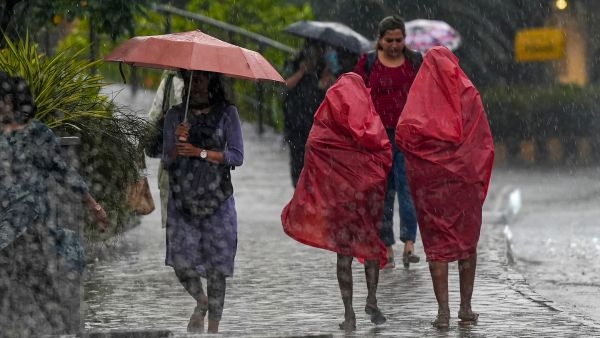 Bengaluru Storm Alert City to Face Rain Bengaluru Storm Alert City to Face Rain