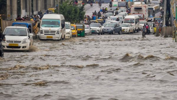 Karnataka Floods Red Alert in 7 Distric