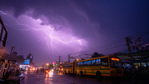 Hyderabad Weather Today IMD Issues Yellow Alert for Thunderstorms Across Telangana