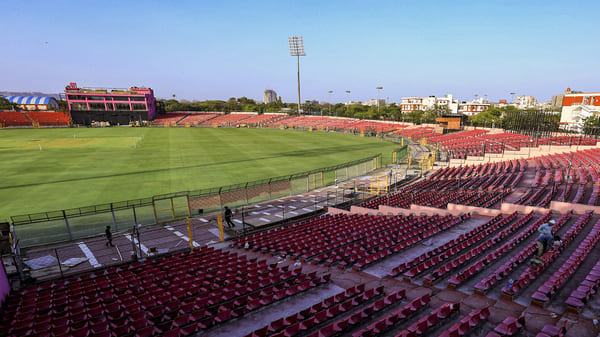 RR vs SRH IPL 2026 Weather and Pitch Report for Sawai Mansingh Stadium Jaipur