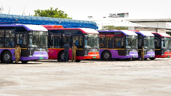 Tamil Nadu Special Buses from August 21 to 23 TNSTC has announced 2 675 special bus services across the State to manage the Passenger Traffic During the Weekend Tamil Nadu Special Buses from August 21 to 23 TNSTC has announced 2 675 special bus services across the State to manage the Passenger Traffic During the Weekend