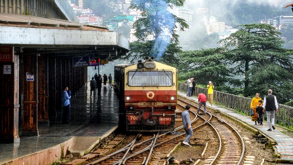 Kalka-Shimla Railway Track has been closed due to Heavy Rainfall Several Trains have been cancelled Kalka-Shimla Railway Track has been closed due to Heavy Rainfall Several Trains have been cancelled