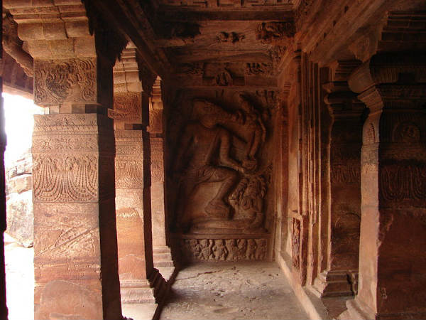 ಗುಹಾ ದೇವಾಲಯ 2: