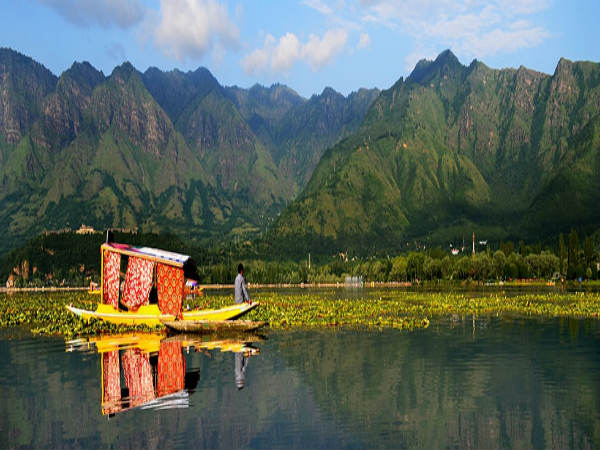 ಶಿಕಾರಾ ದೋಣಿ ಸವಾರಿ: