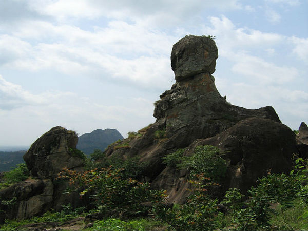 ಫ್ಯಾಂಟಮ್ ರಾಕ್: ಫ್ಯಾಂಟಮ್ ರಾಕ್: