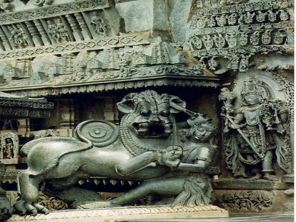 ಚೆನ್ನಕೇಶವ ದೇವಾಲಯ, ಬೇಲೂರು: