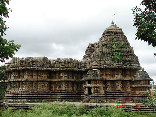 ಲಕ್ಷ್ಮಿ ನರಸಿಂಹ ದೇವಾಲಯ, ಹಾರ್ನಹಳ್ಳಿ: