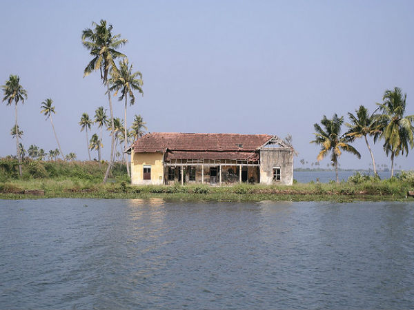 ಕುಮರಕಮ್: