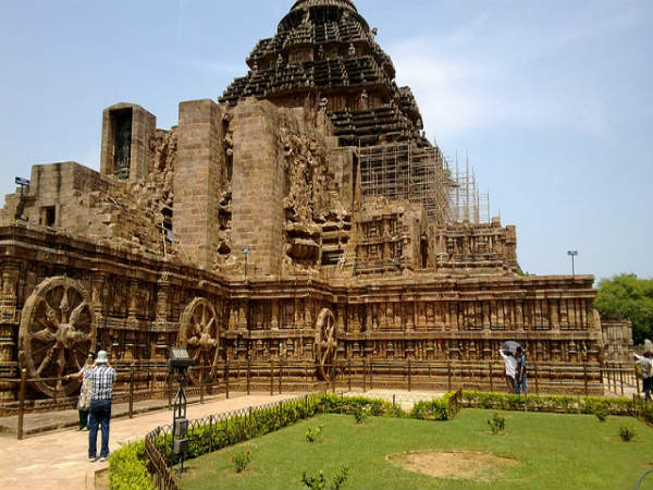 ಕೋನಾರ್ಕ್ ಸೂರ್ಯ ದೇವಾಲಯ: