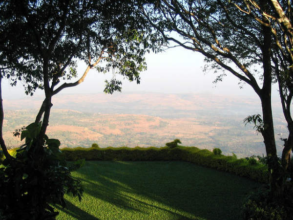 ಕೊಲ್ಲಾಪುರ ಹಾಗೂ ಪನ್ಹಾಲಾ ಕೊಲ್ಲಾಪುರ ಹಾಗೂ ಪನ್ಹಾಲಾ
