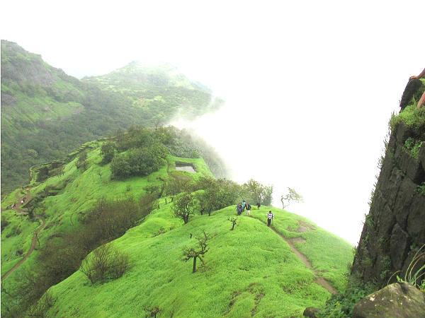 ಲೋನಾವಲಾ-ಖಂಡಾಲಾ: