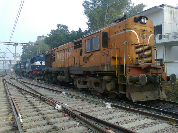 ಪ್ರಮುಖ ರೈಲು ನಿಲ್ದಾಣಗಳು: