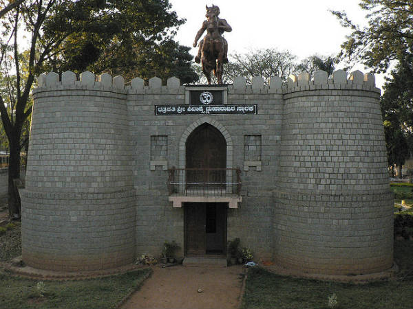 ಸ್ಯಾಂಕಿ ಕೆರೆ: ಸ್ಯಾಂಕಿ ಕೆರೆ: