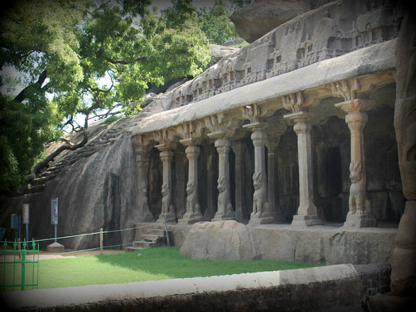 ಮಹಿಷಾಸುರ ಮರ್ದಿನಿ ಗುಹಾ ದೇವಾಲಯ