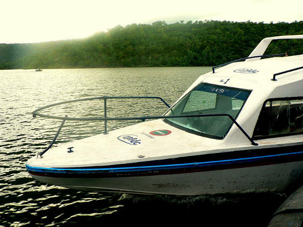 ವಿಶಾಲಕಾಯದ ಶ್ರೀಶೈಲಂ ಆಣೆಕಟ್ಟು