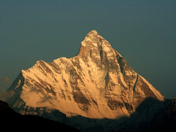 ನಂದಾ ದೇವಿ ಎಂಬ ರಮಣೀಯ ಪರ್ವತ 