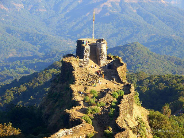 ಹತ್ತುವ ಸಾಮರ್ಥ್ಯಕ್ಕೆ ಸವಾಲೆಸೆಯುವ ಕೋಟೆ